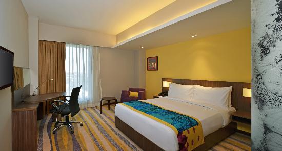 Holiday Inn Express Holiday Inn Express