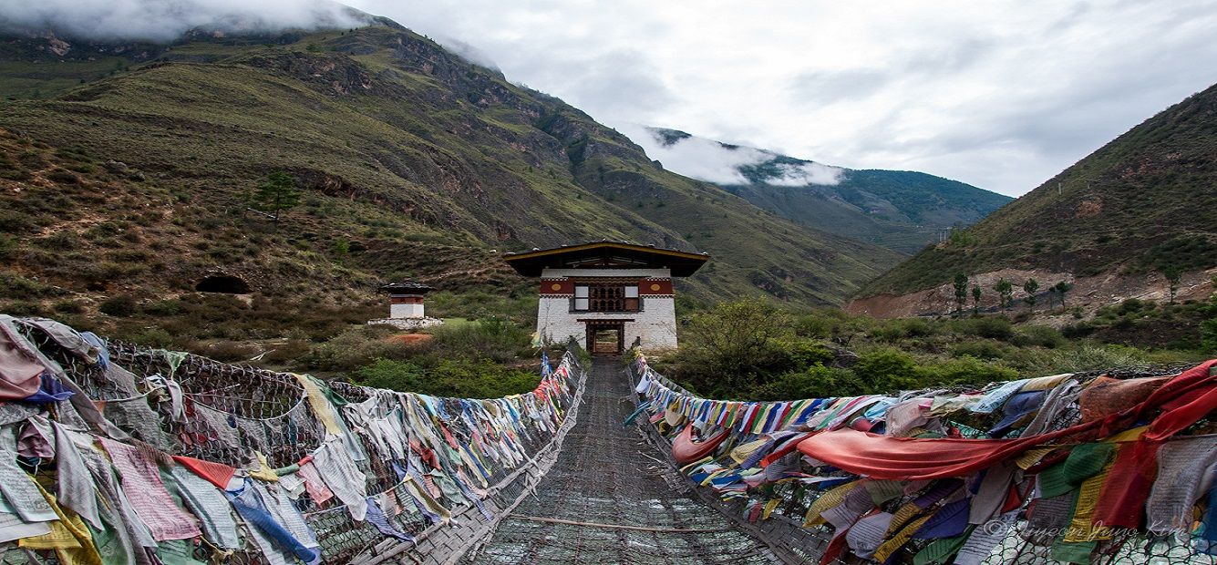 BHUTAN FANTASY TOUR PACKAGE
