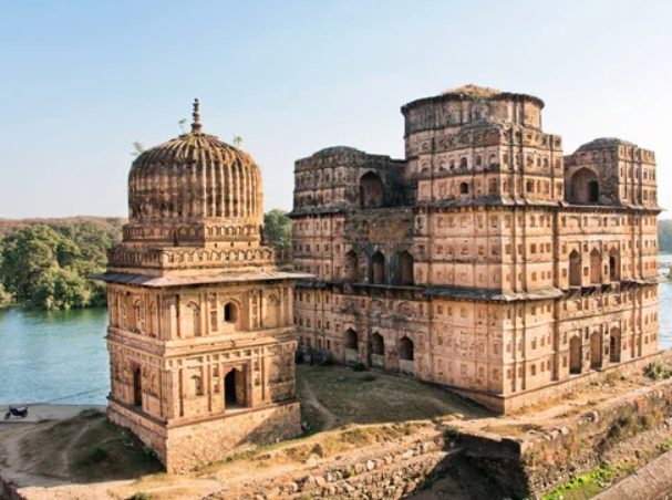 EXOTIC PACHMARHI TOUR