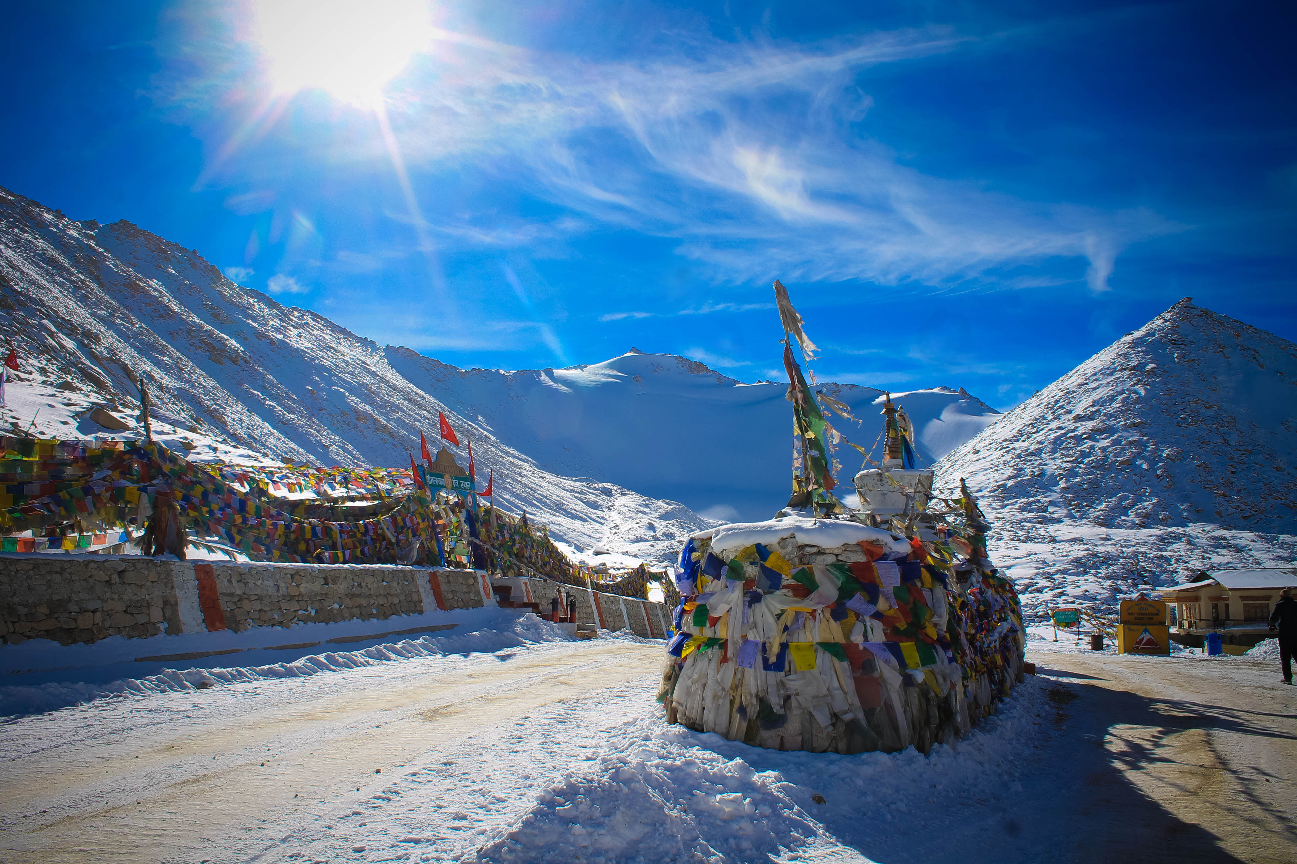 LEH LADAKH 04 NIGHT  05 DAYS