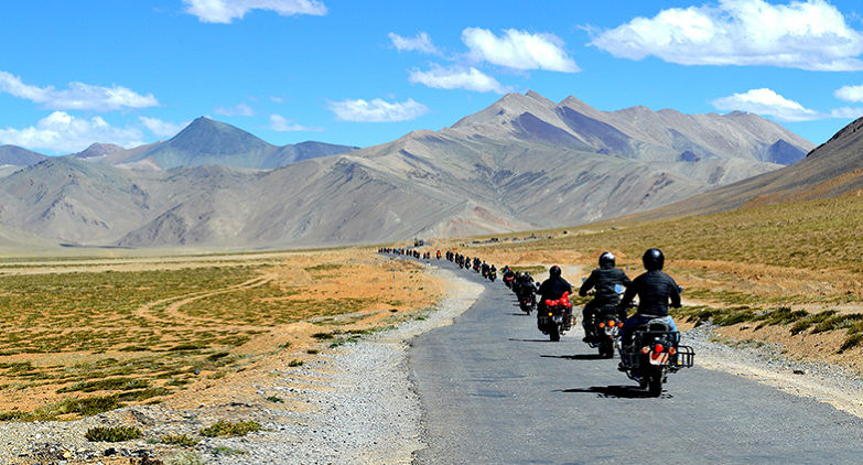 MANALI LEH MANALI BIKE TOUR 