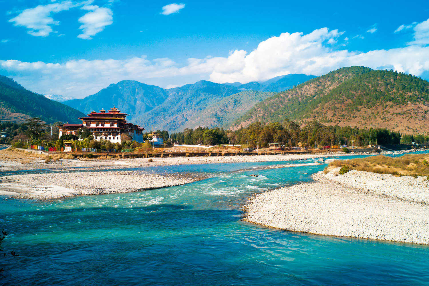 BHUTAN FANTASY TOUR PACKAGE