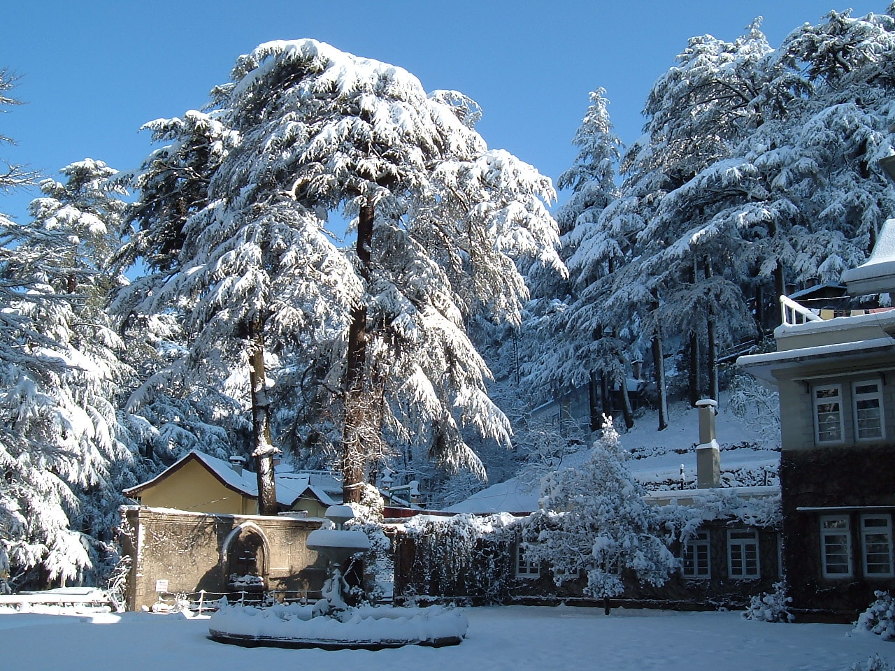 AGRA SHIMLA KULLU MANALI CHANDIGARH TOUR PACKAGE 