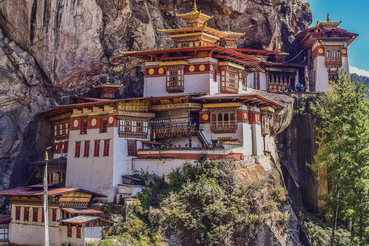 DESTINATION BEST OF BHUTAN